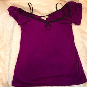 🌈Basic Purple Top with Sexy Accents